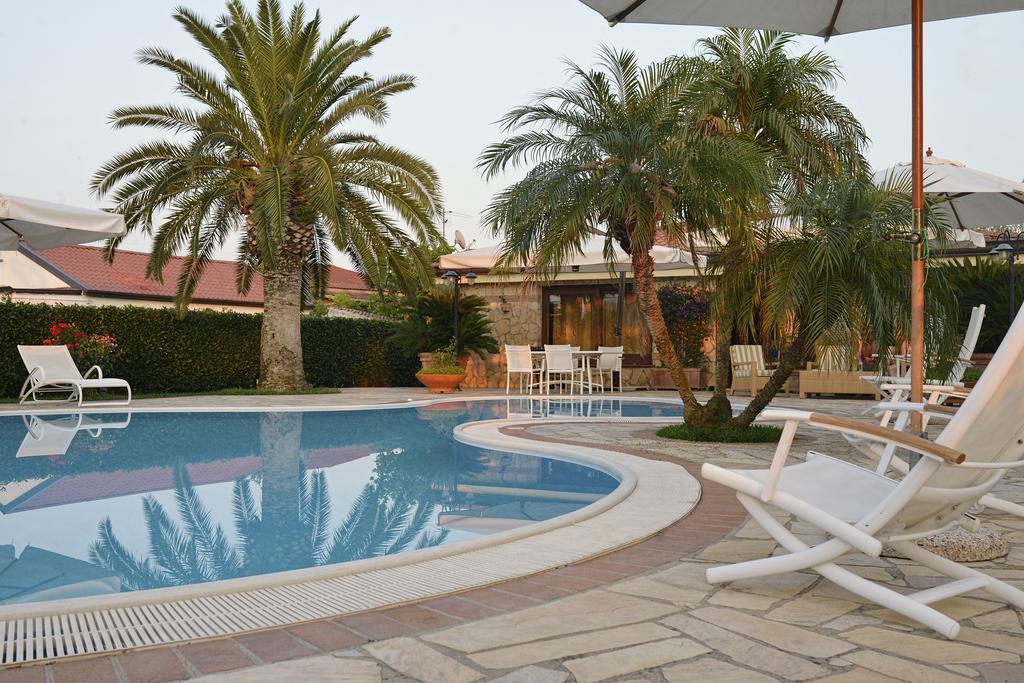Appartement Complesso Turistico Ricettivo L'Oasi Del Golfo Di Salerno à Battipaglia Extérieur photo