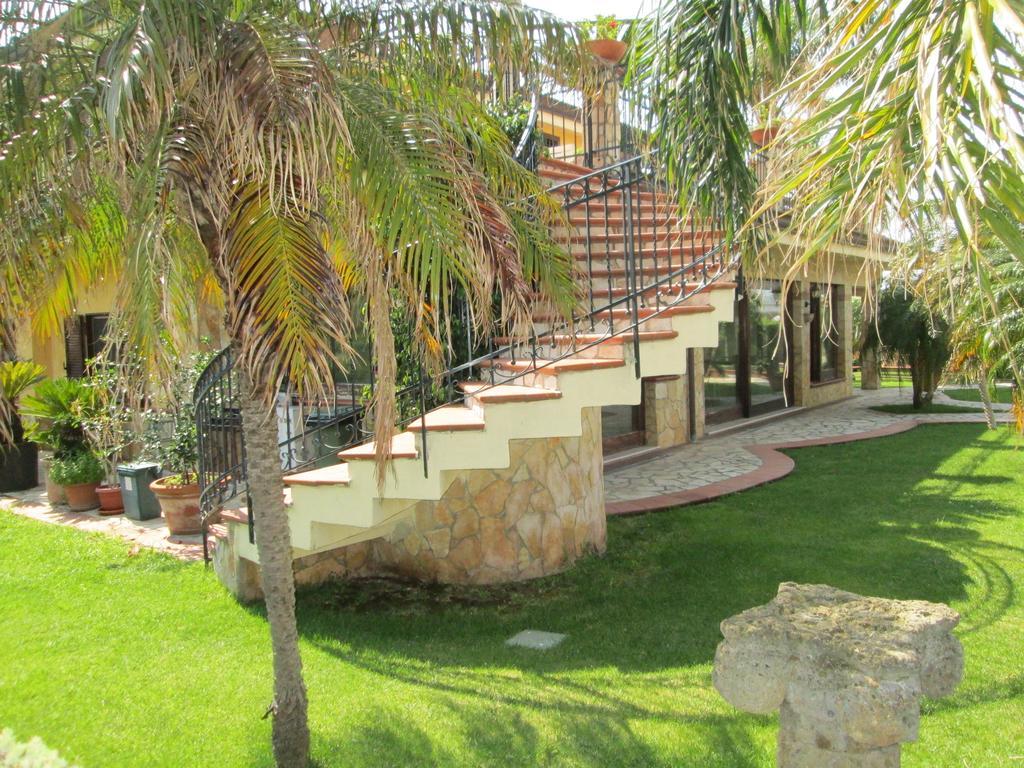 Appartement Complesso Turistico Ricettivo L'Oasi Del Golfo Di Salerno à Battipaglia Extérieur photo