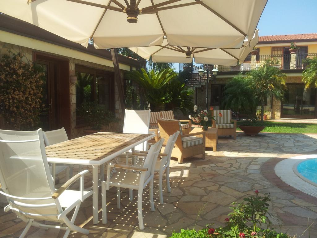 Appartement Complesso Turistico Ricettivo L'Oasi Del Golfo Di Salerno à Battipaglia Extérieur photo