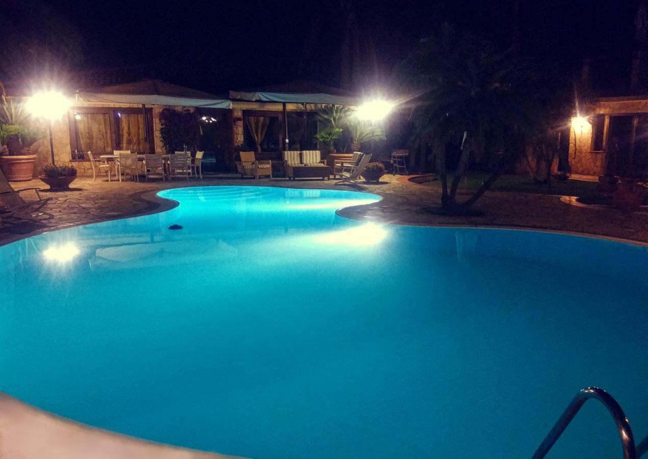 Appartement Complesso Turistico Ricettivo L'Oasi Del Golfo Di Salerno à Battipaglia Extérieur photo